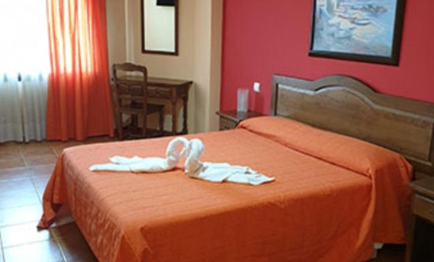 Hotel Hostal El Hidalgo à Villaluenga Extérieur photo